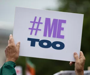 Lee más sobre el artículo En contra del acoso y abuso sexual.
